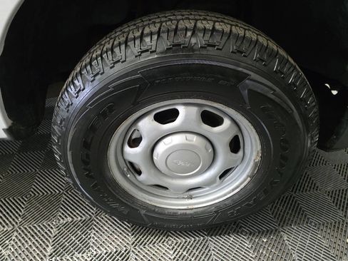 Used 2014 Ford F150 XL w/ Trailer Tow Package image 31