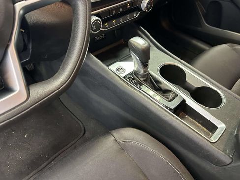 Used 2022 Nissan Altima 2.5 SV FWD image 19