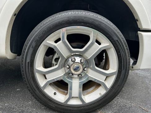 Used 2011 Ford F150 Lariat Limited AWD/4WD image 34