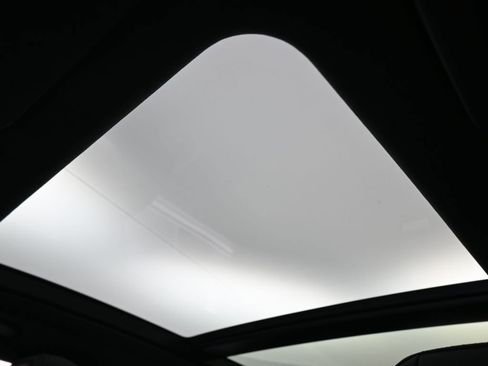 Used 2023 Mercedes-Benz GLS 63 AMG 4MATIC image 32