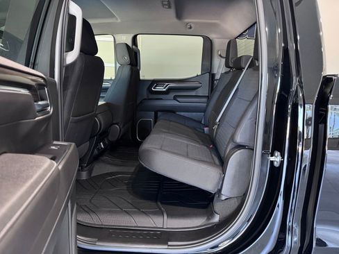 Certified 2022 Chevrolet Silverado 1500 LT image 12