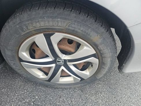 Used 2017 Honda Civic LX image 9