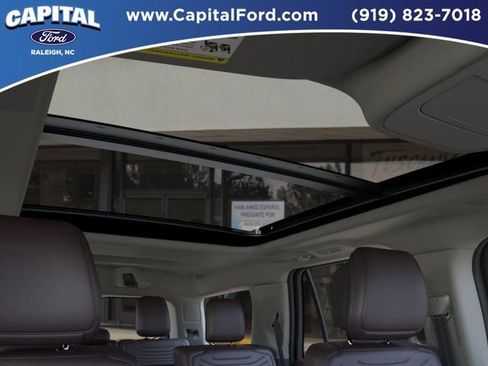 New 2026 Ford Expedition Platinum image 22