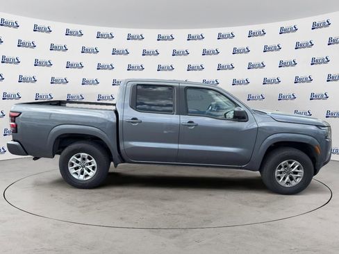 Used 2024 Nissan Frontier SV AWD/4WD image 8