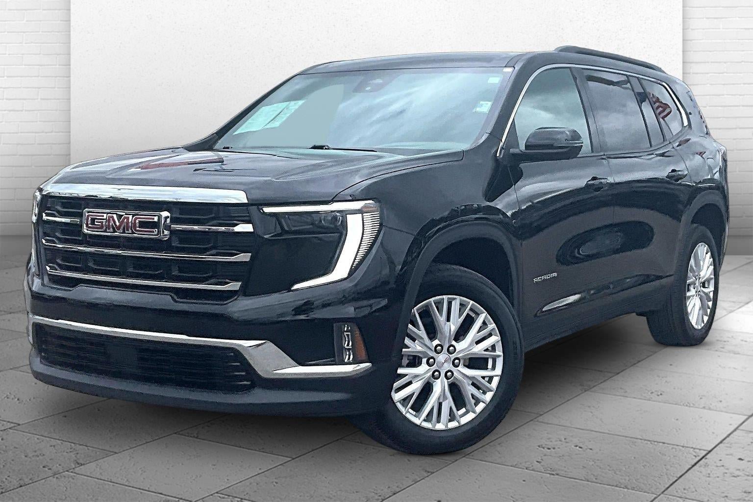 Used 2026 GMC Acadia Elevation w/ Elevation Premium Package FWD image 11