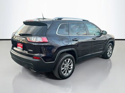 Used 2021 Jeep Cherokee Latitude Lux w/ Comfort/Convenience Group image 6