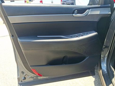 Used 2021 Hyundai Palisade SEL FWD image 12