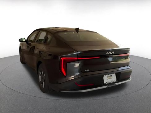 Used 2025 Kia K4 FWD image 10