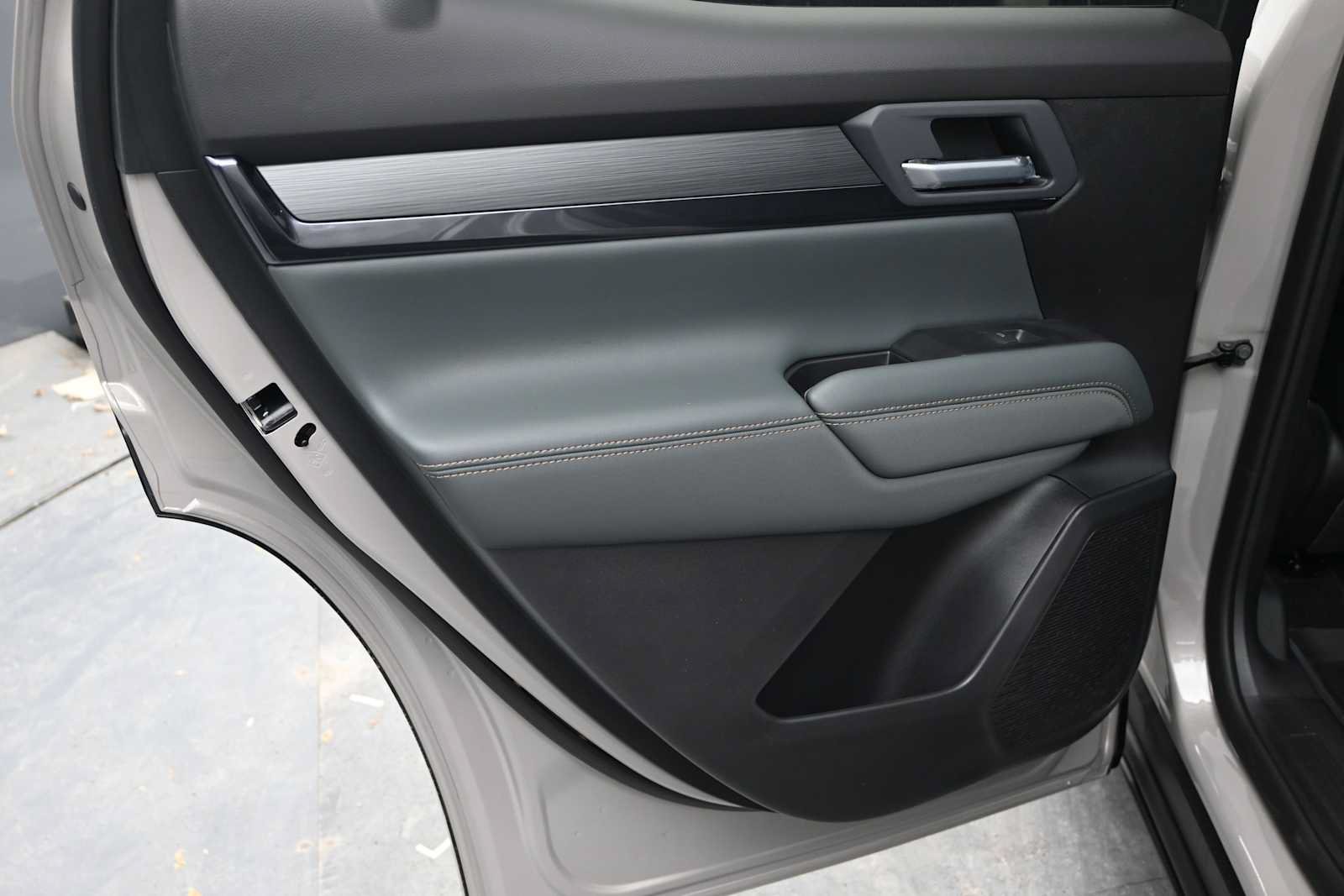 New 2027 GMC Terrain AT4 AWD/4WD image 24