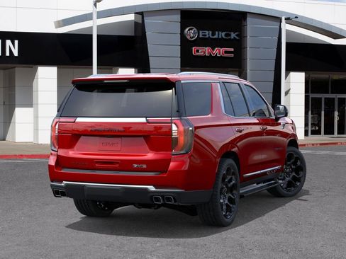 New 2026 GMC Yukon Denali w/ Denali Reserve Package AWD/4WD image 4
