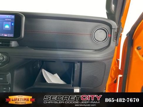 New 2026 Jeep Wrangler Unlimited Rubicon w/ Whitecap Package AWD/4WD image 30