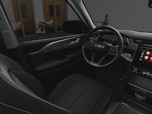 New 2025 Jeep Grand Cherokee Laredo X image 27