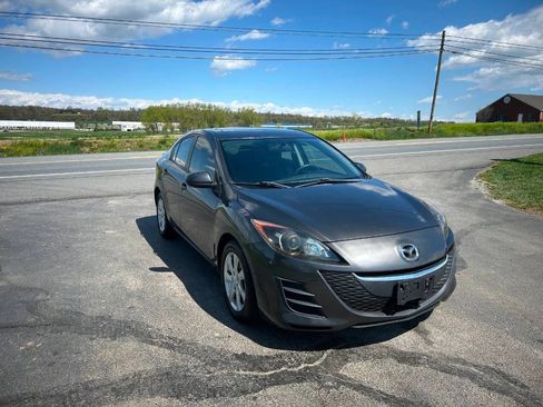 Used 2010 MAZDA MAZDA3 i Touring FWD image 5