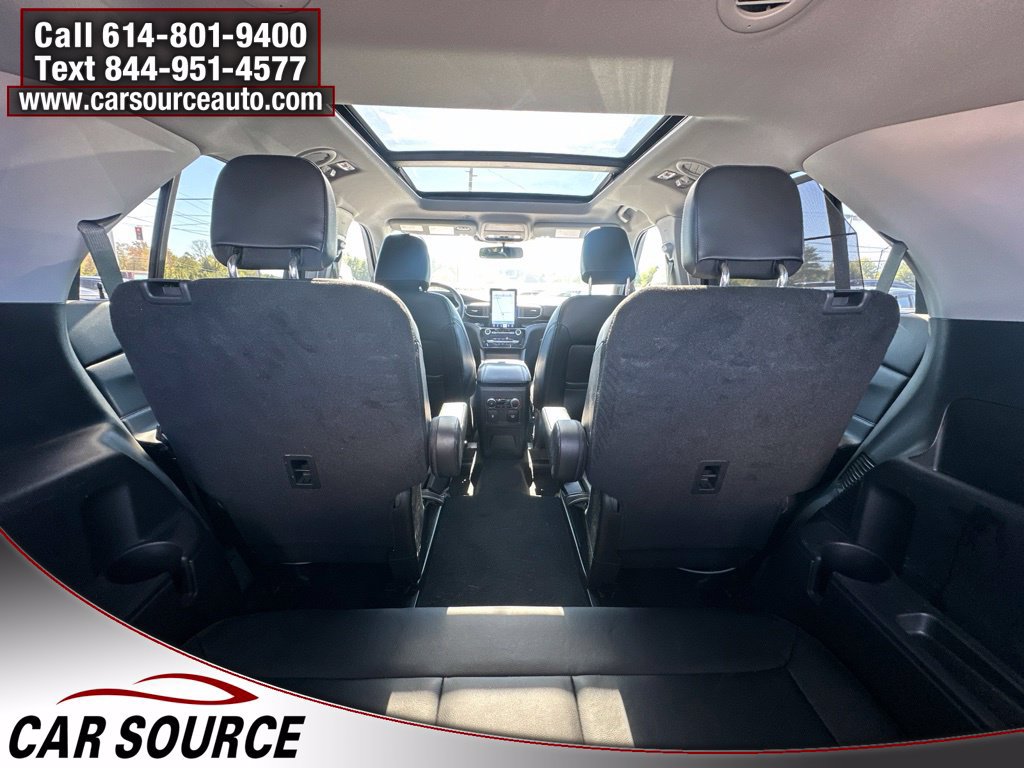 Used 2024 Ford Explorer Limited w/ Limited Technology Package AWD/4WD image 28
