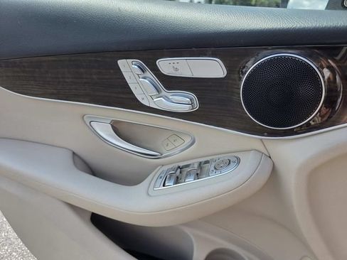 Certified 2018 Mercedes-Benz GLC 300 image 21