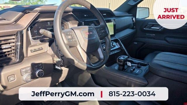 Used 2025 GMC Sierra 1500 AT4 w/ AT4 Premium Package AWD/4WD image 13