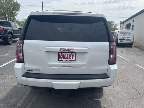 Used 2018 GMC Yukon SLT w/ Open Road Package AWD/4WD image 4