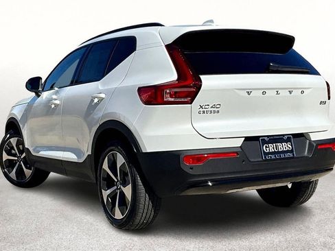 New 2026 Volvo XC40 B5 Plus w/ Protection Package Premier image 6