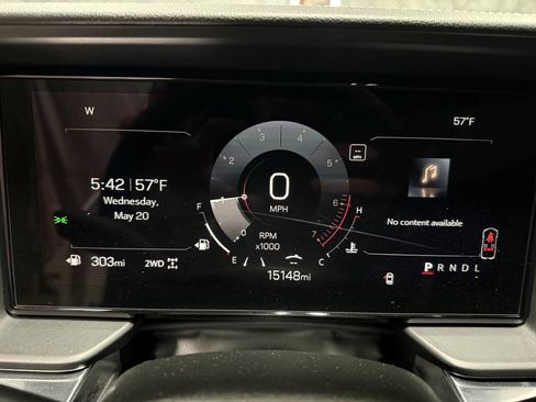 Used 2025 GMC Terrain Elevation AWD/4WD image 21