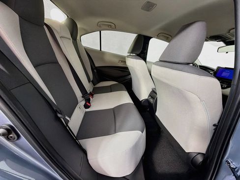 Used 2023 Toyota Corolla LE FWD image 28