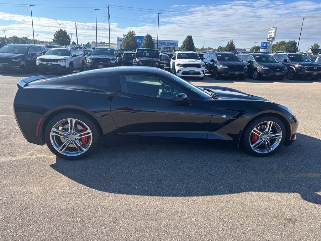 Used 2017 Chevrolet Corvette Stingray Coupe w/ Battery Protection Package RWD image 10