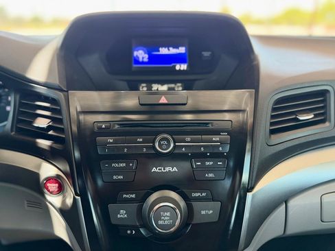 Used 2018 Acura ILX FWD image 18