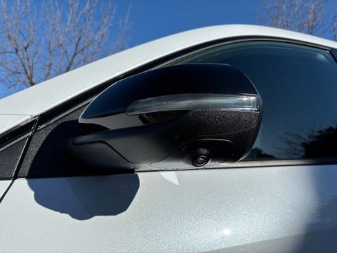 New 2026 Chevrolet Traverse RS image 11