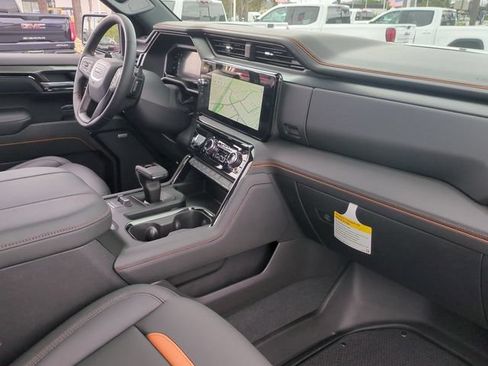 New 2026 GMC Sierra 1500 AT4 w/ AT4 Premium Package AWD/4WD image 30