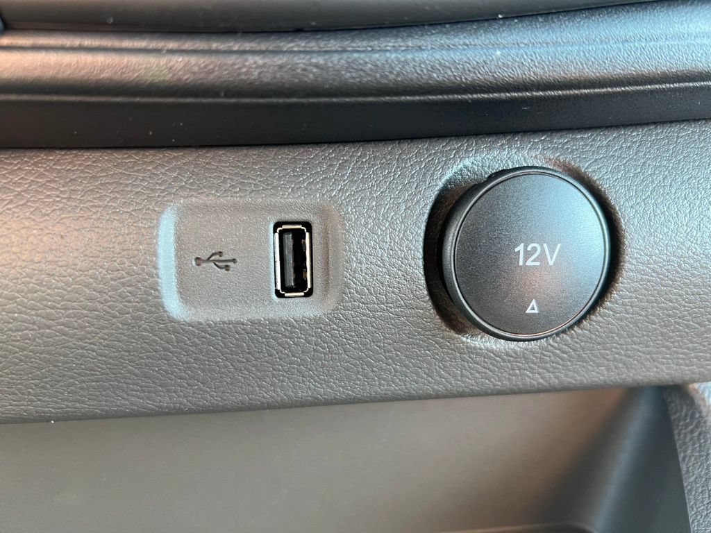 Used 2024 Ford Transit 150 Low Roof RWD image 24