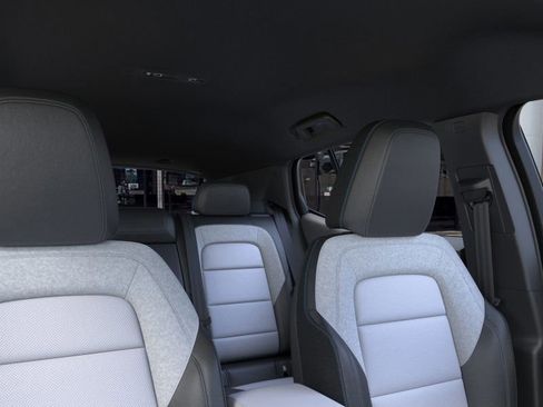 New 2026 Chevrolet Equinox EV LT image 24