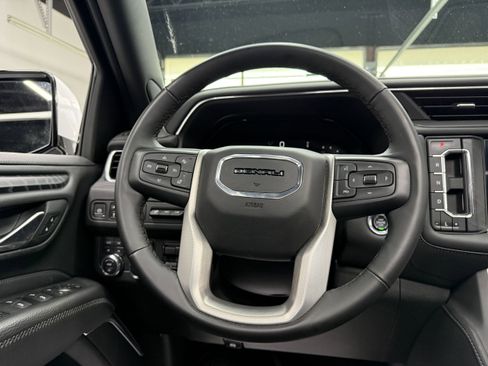 Used 2023 GMC Yukon XL Denali w/ LPO, Floor Liner Package AWD/4WD image 14