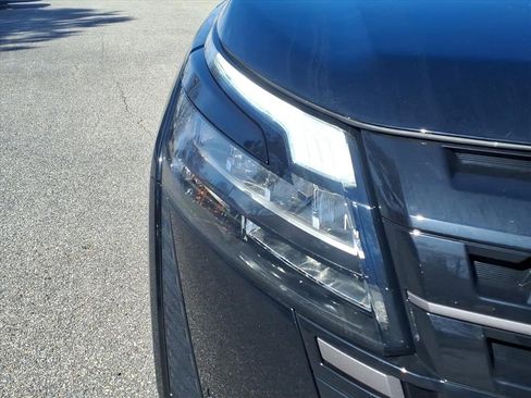 New 2026 Nissan Pathfinder SL w/ SL Premium Package image 4