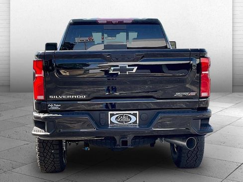 New 2026 Chevrolet Silverado 2500 ZR2 AWD/4WD image 4