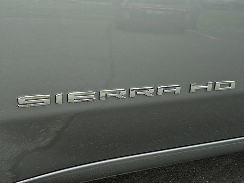 New 2026 GMC Sierra 2500 SLE w/ SLE Value Package; AWD/4WD image 11