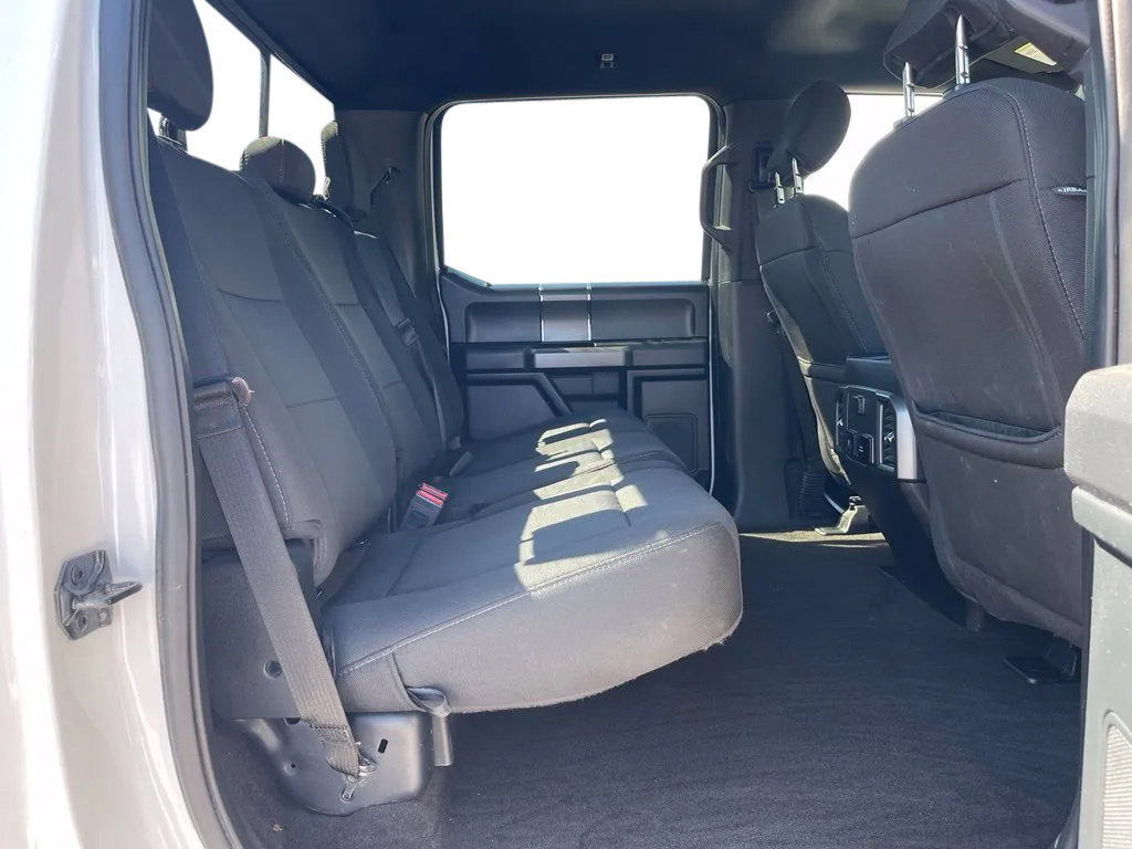Used 2020 Ford F150 XLT w/ Equipment Group 302A Luxury AWD/4WD image 21