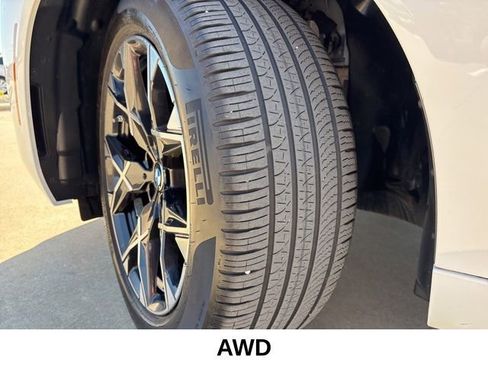 Used 2025 BMW X3 xDrive30i w/ M Sport Package image 19