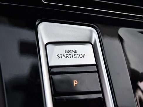 New 2026 Volkswagen Atlas SE image 17