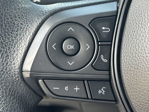 Used 2024 Toyota Corolla LE FWD image 24