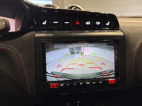 Used 2020 Lotus Evora image 22