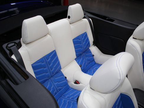 Used 2011 Ford Mustang GT Premium w/ Electronics Pkg image 5