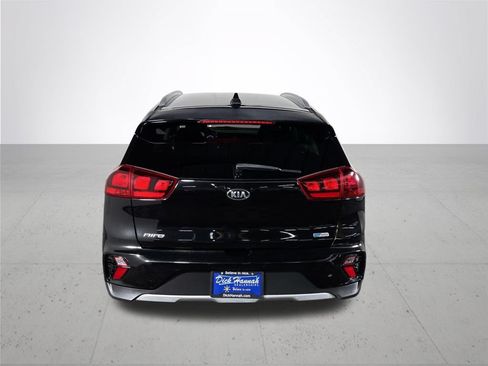 Used 2020 Kia Niro LXS FWD image 8