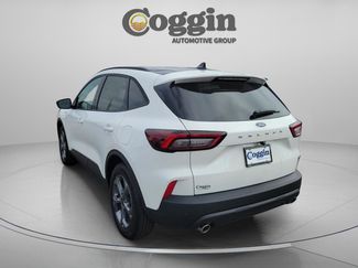 New 2025 Ford Escape ST-Line w/ Tech Pack #1 video 2