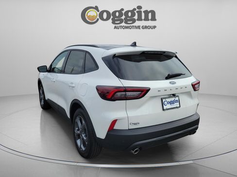 New 2025 Ford Escape ST-Line w/ Tech Pack #1 image 2