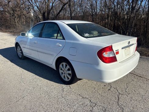 Used 2003 Toyota Camry XLE image 4