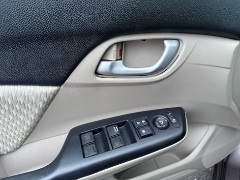 Used 2014 Honda Civic LX image 32