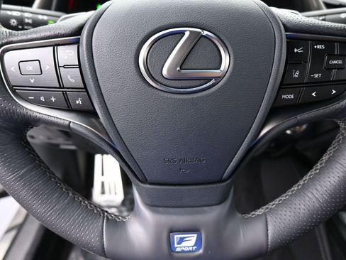 Used 2019 Lexus ES 350 F Sport w/ Accessory Package 2 FWD image 34