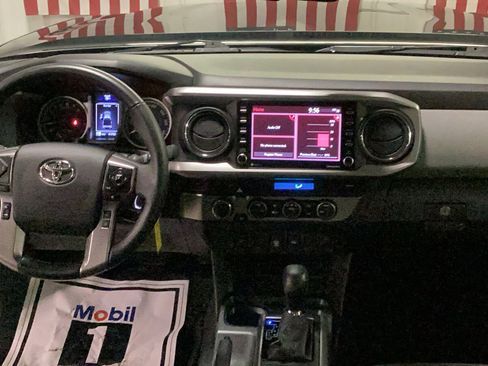 Used 2022 Toyota Tacoma SR5 w/ Black Out Package (TMS) image 14