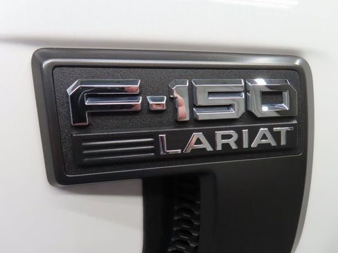 Used 2023 Ford F150 Lariat w/ Equipment Group 502A High image 45