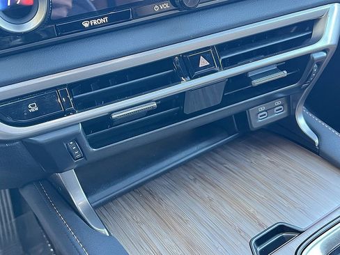 Certified 2025 Lexus RX 350 Premium image 16