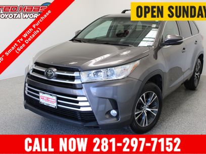 Used 2017 Toyota Highlander Plus w/ Carpet Mat Package